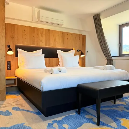 Hotell Chateau R