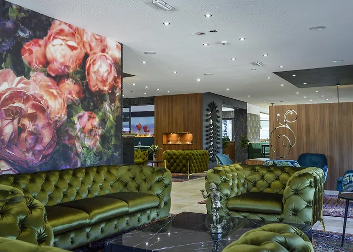 Hotel Chateau R